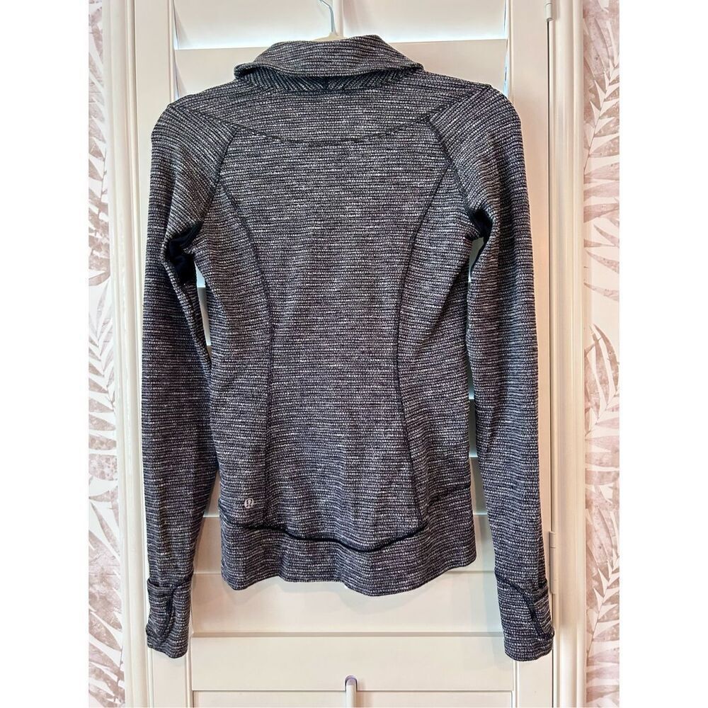 Lululemon Think Fast Pullover Size 4 - Picture 7 of 10